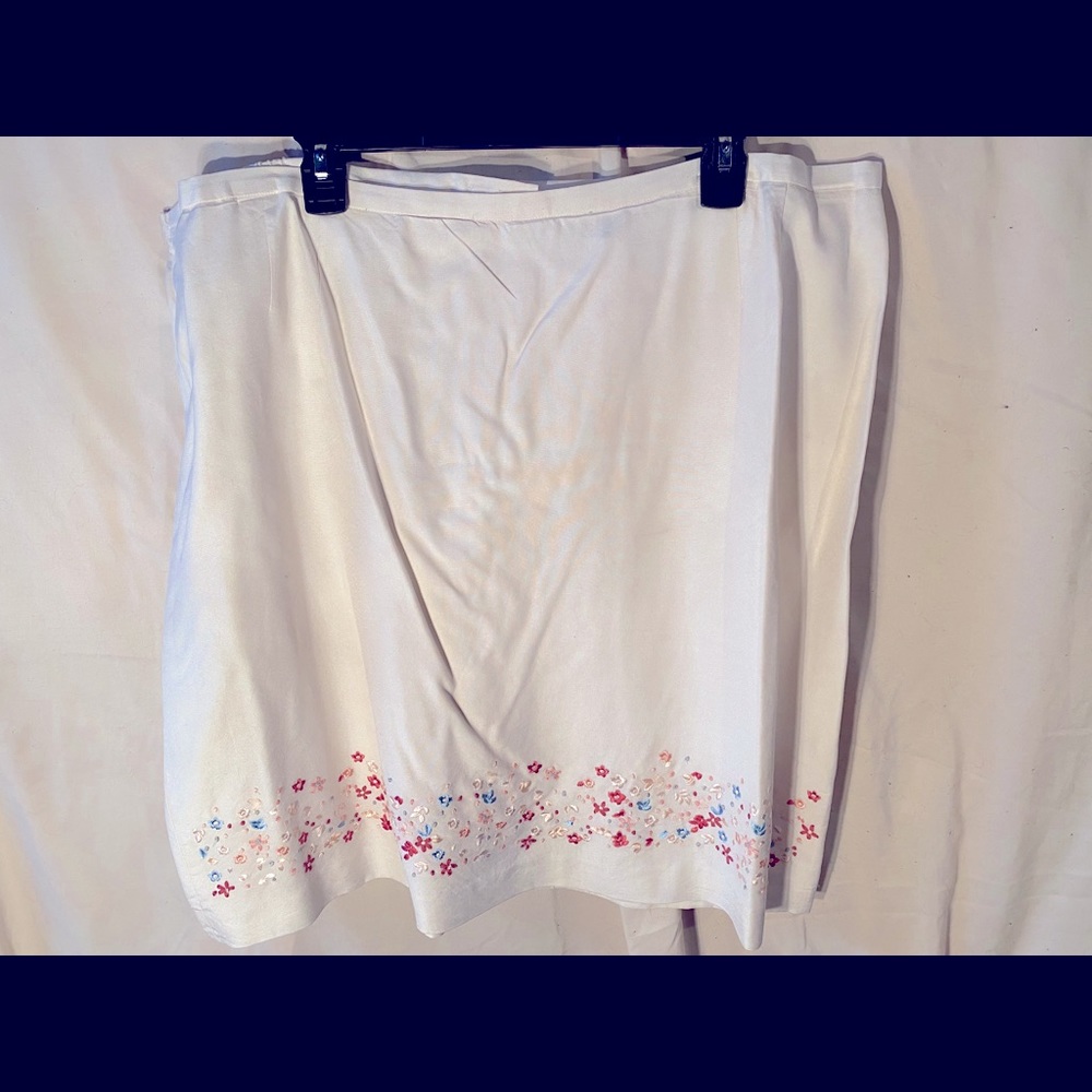 22W silk skirt